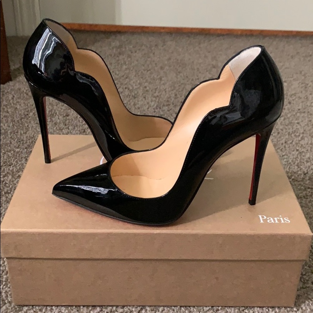 Christian Louboutin Hot Chick 100 Patent size 37